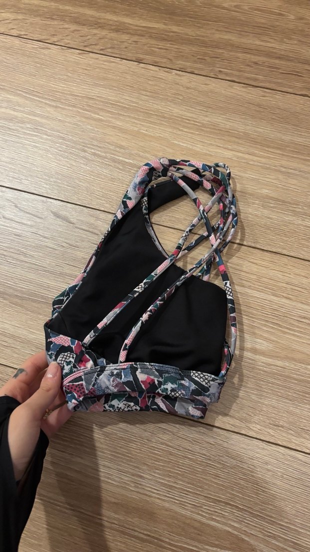 Çok Renkli Tie-Dye Spor Sütyeni - Görsel 3