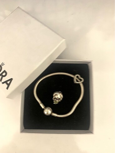 Orijinal pandora ve charm
