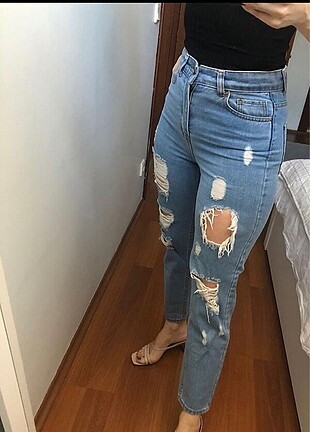 Topshop Mom boyfriend kot jean