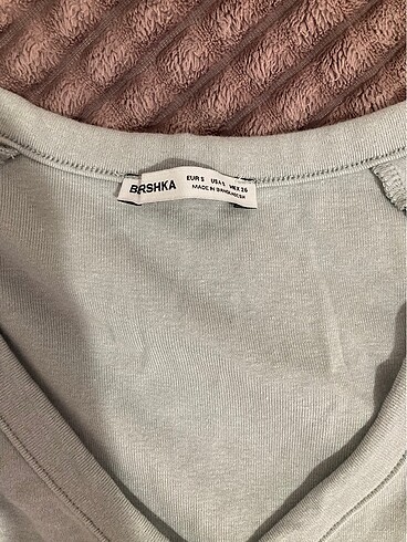 s Beden mavi Renk Bershka v yaka uzun kollu tişört