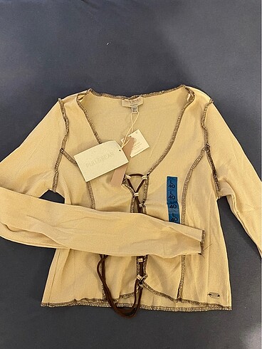 Önü bağlamalı pull and bear bluz