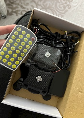 Eversonic 7" Kırmızı LCD Monitör/TV - Görsel 6