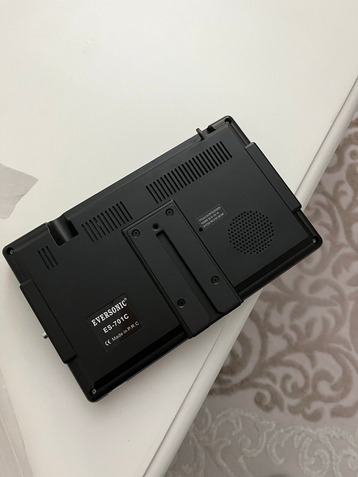 Eversonic 7" Kırmızı LCD Monitör/TV - Görsel 5