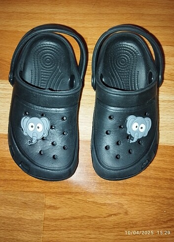 25 Beden Sıfır crocs çocuk terlik