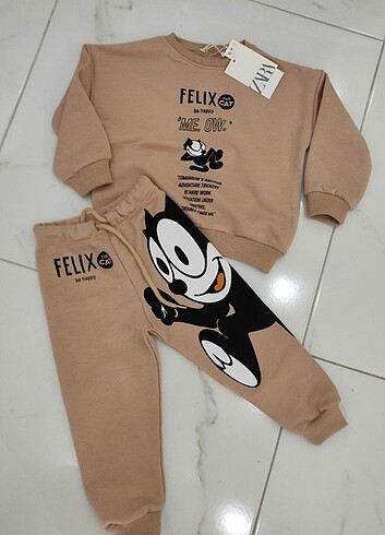 Zara çocuk pijama takımı 