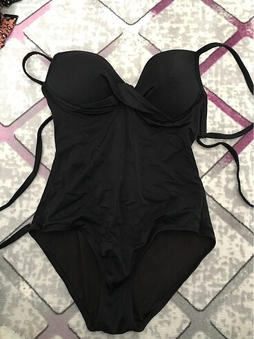Mayo bikini