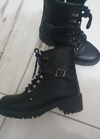 LC Waikiki Fermuarli bot