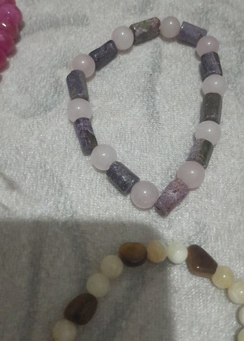 Pembe Boncuklu Kadın Bileklik - Görsel 3