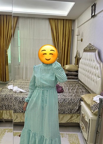 Uzun Kol, Fırfırlı Turkuaz Elbise