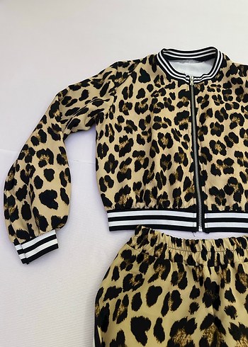 Leopar Desenli Kadın Eşofman Takımı - Görsel 6