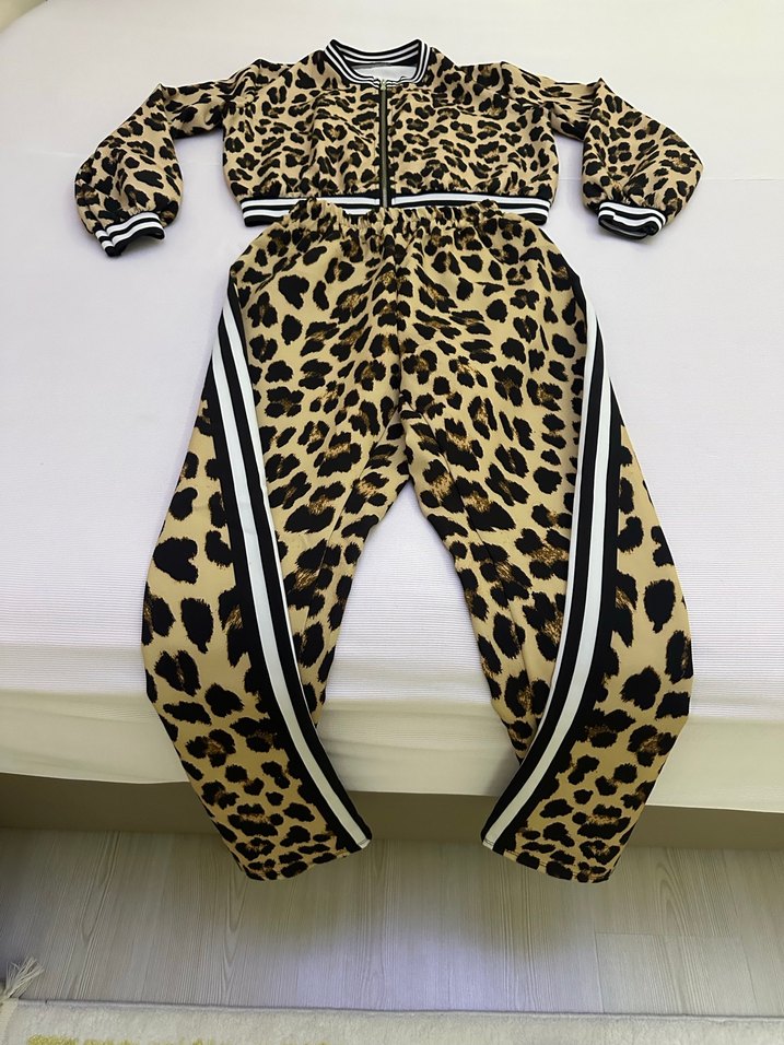 Leopar Desenli Kadın Eşofman Takımı - Görsel 4