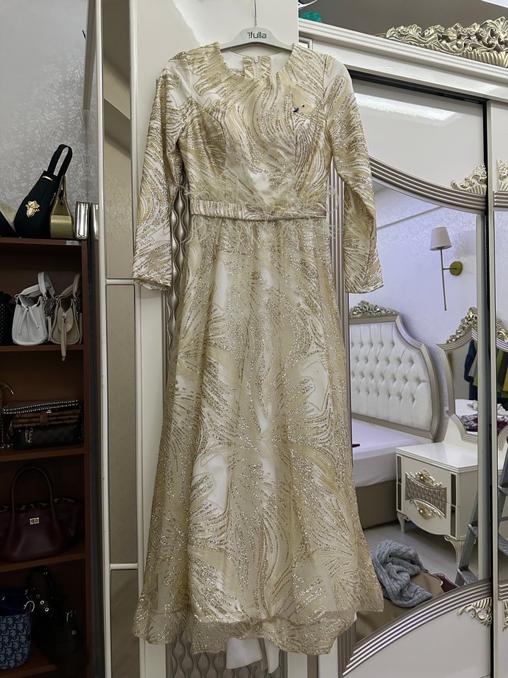 Tesettür abiye elbise - Görsel 4