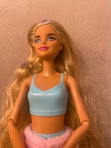 Beden Barbie Cutie Reveal