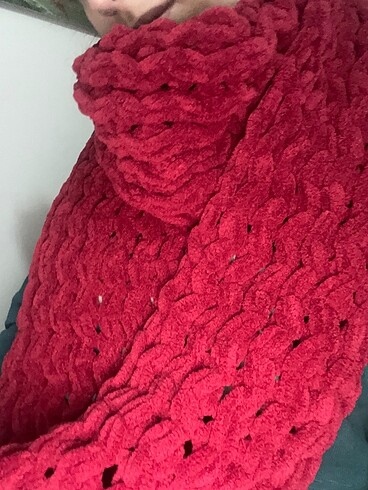 Bershka Puffy atkı çapraz model