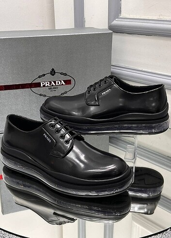 PRADA 40/45 arası numaralar 