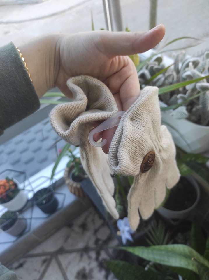 Bej Örgü Kadın Eldiveni - Görsel 3