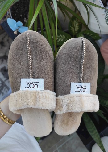 Kürklü Bej Kadın Süet Terlik - Görsel 2