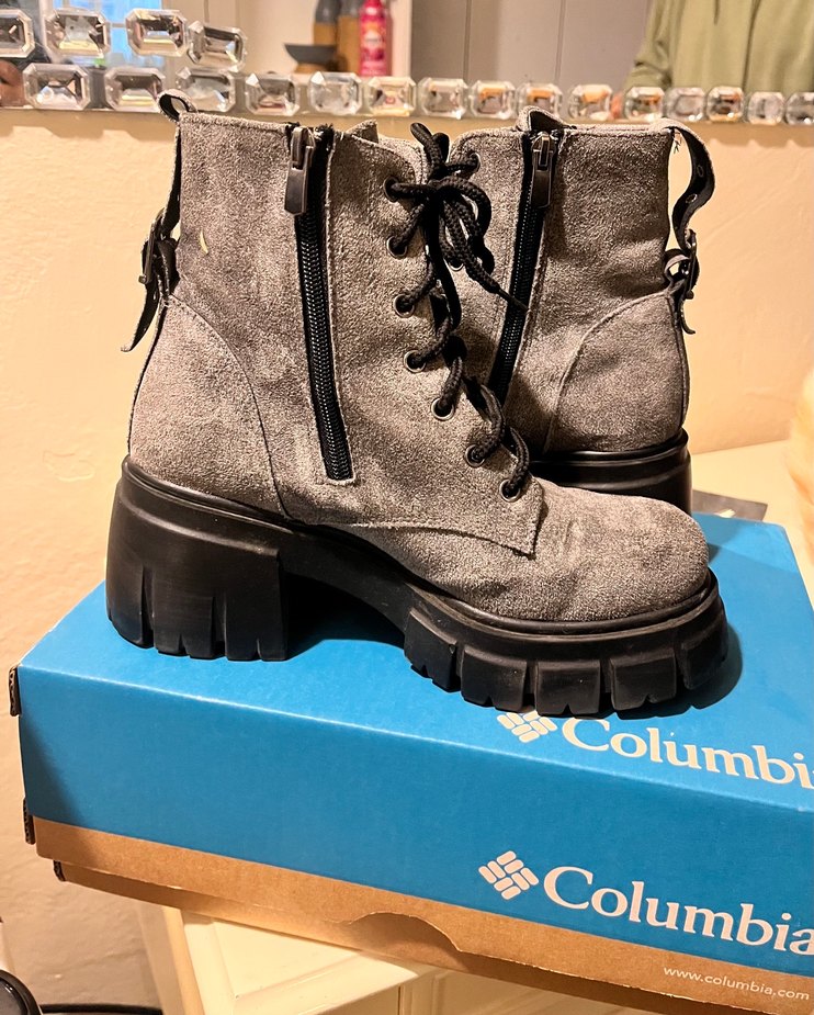 Gri Süet Kadın Bot - Görsel 5