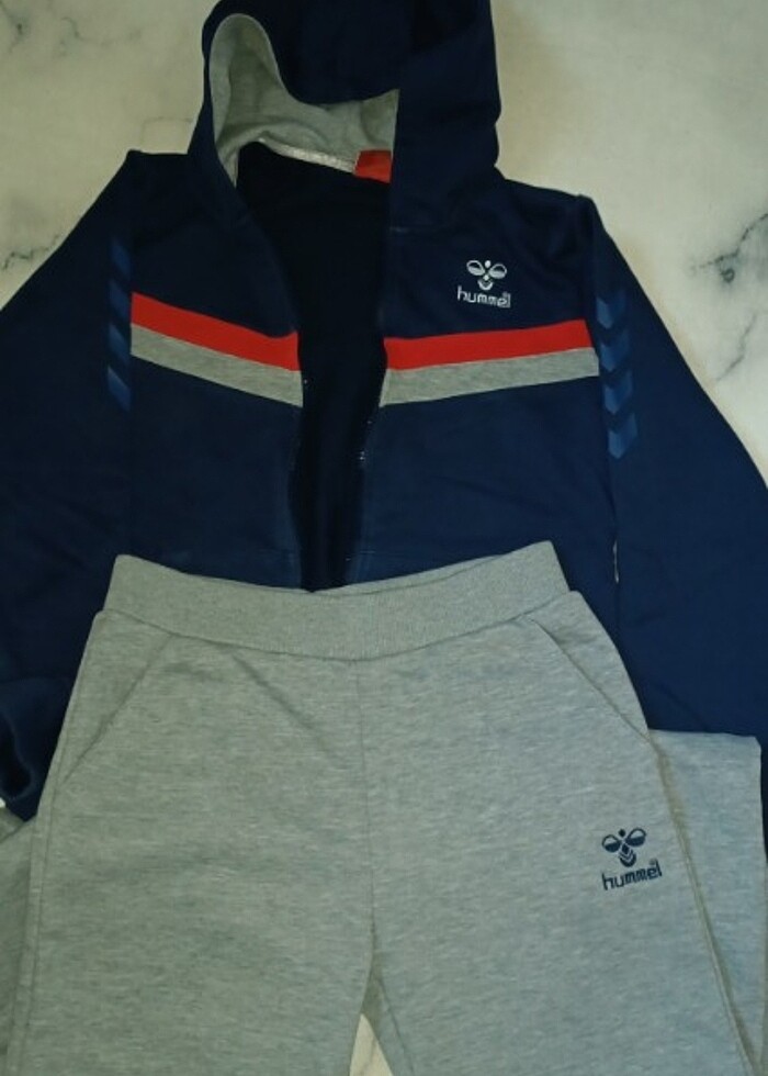 Hummel orjinal Eşofman takımı - Görsel 4