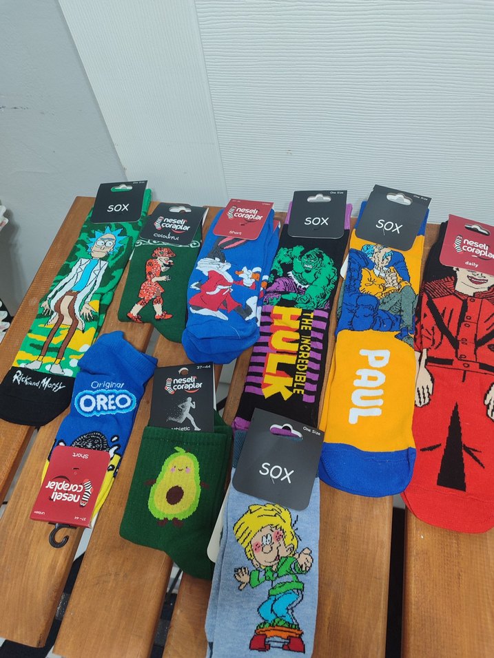 Renkli Baskılı çorap - Görsel 4