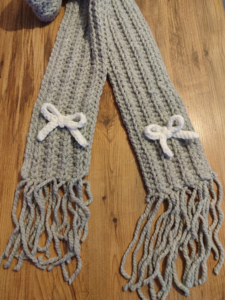 Gri Örgü Kadın Atkı Fiyonk Detaylı - Görsel 4