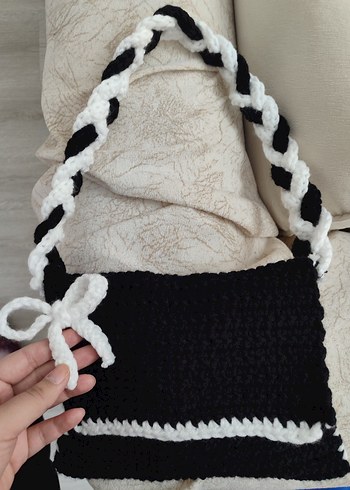 Örgü Detaylı Siyah Beyaz Kadın Çanta - Görsel 3