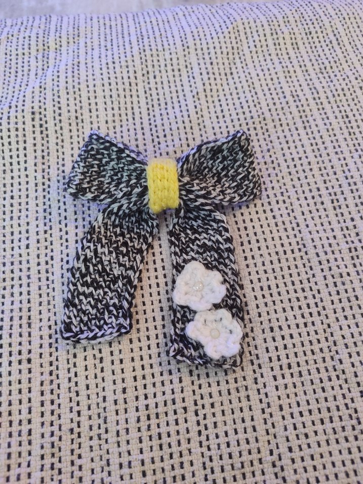 Bohem Gri Örgü Fiyonk Saç Aksesuarı - Görsel 4