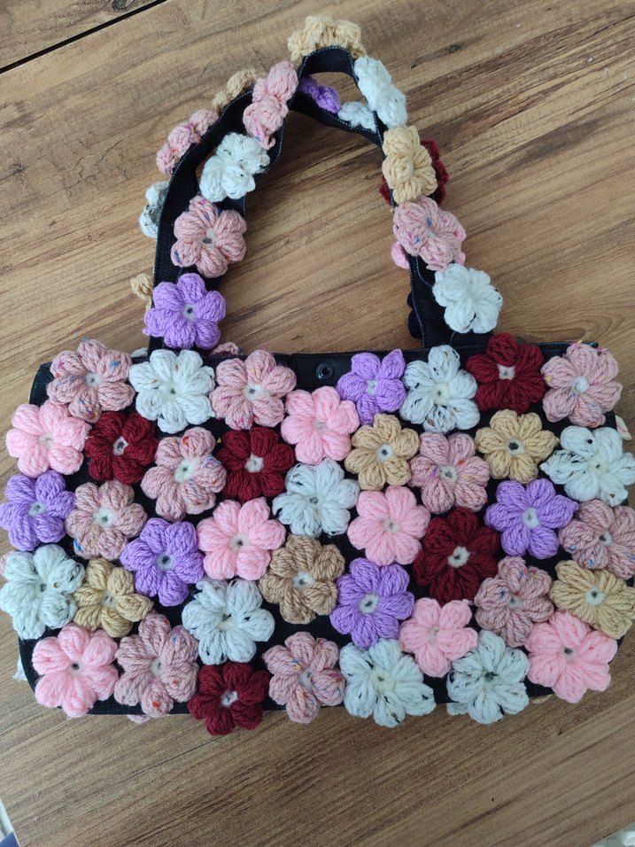 Çiçek Desenli Örgü Kadın Çanta - Görsel 3