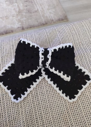 Siyah Örgü Büyük Fiyonklu Gotik Saç Aksesuarı - Görsel 2