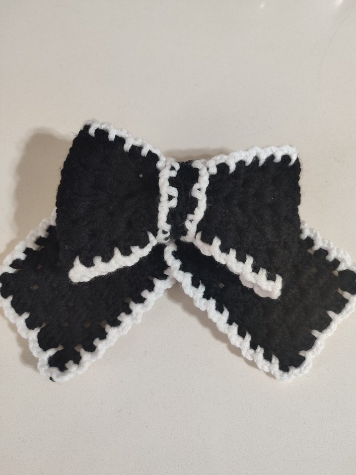 Siyah Örgü Büyük Fiyonklu Gotik Saç Aksesuarı - Görsel 3