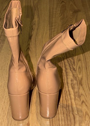 Bej Rugan Stiletto Topuklu Kadın Bot - Görsel 2