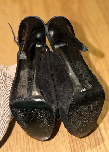 Siyah Parlak Topuklu Kadın Ayakkabı - Görsel 4