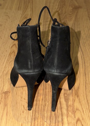 Siyah Süet Bağcıklı Kadın Dolgu Topuklu Ayakkabı - Görsel 2