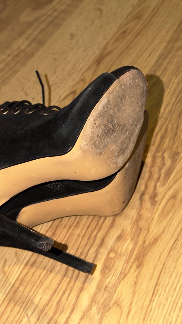 Siyah Süet Bağcıklı Kadın Dolgu Topuklu Ayakkabı - Görsel 3