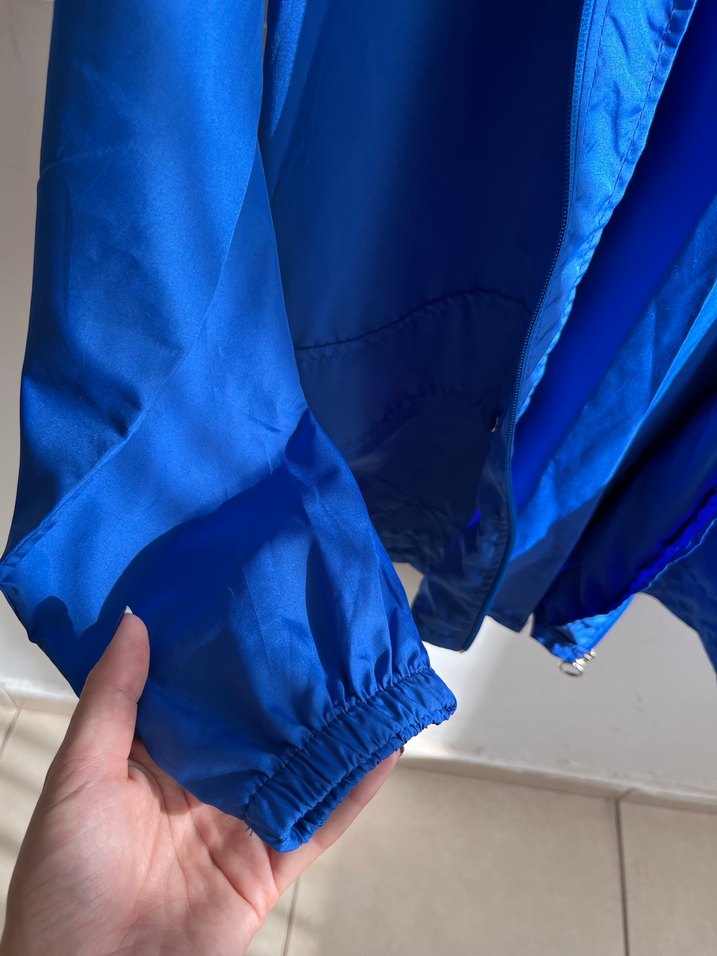 Mavi Rüzgarlık - Görsel 4