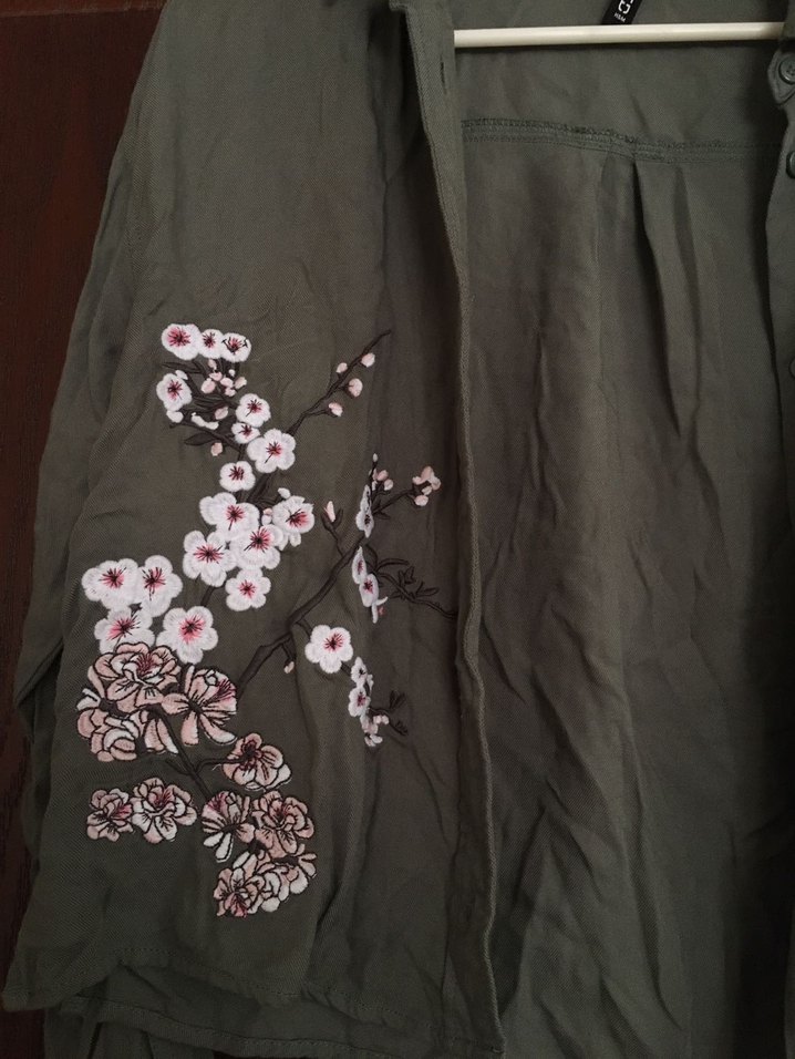 Düğmeli İşlemeli asker yeşili Mini Kadın Gömlek - Görsel 2