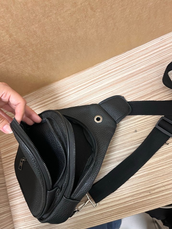 Siyah Deri Kadın Biker Çapraz Çanta - Görsel 2