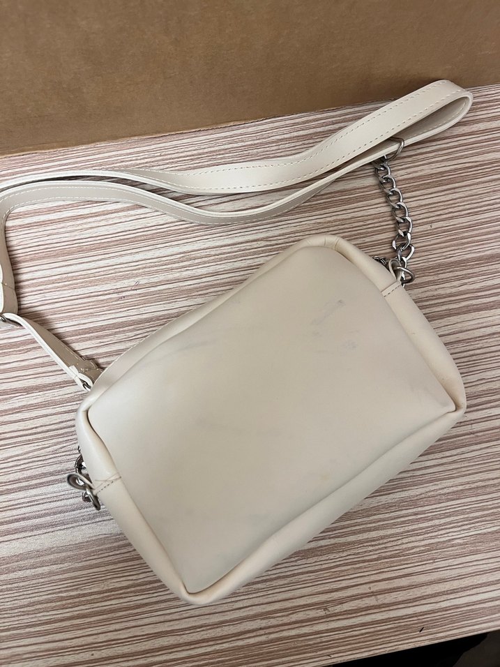 Beyaz Minimalist Deri Kadın Çanta - Görsel 4