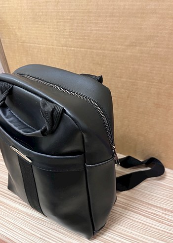 Siyah Deri Kadın Sırt Çantası - Görsel 5