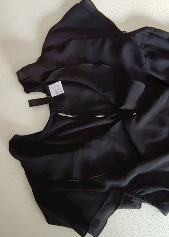 H&M Siyah Fırfırlı V Yaka Şifon Şort Tulum - Görsel 4