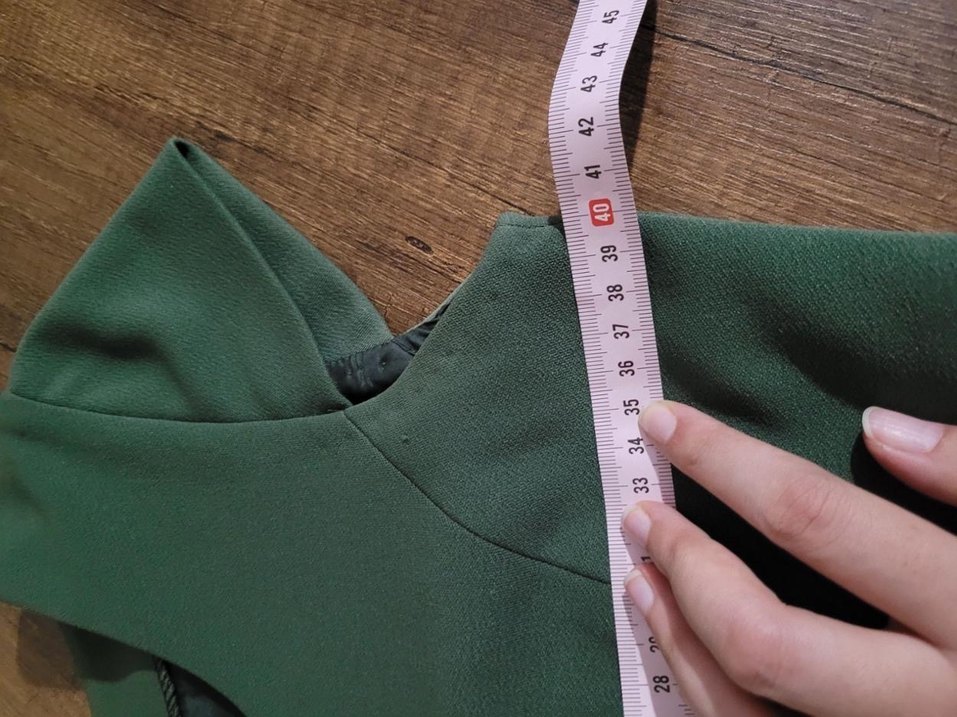 Kısa Kollu Midi Yeşil Elbise - Görsel 4