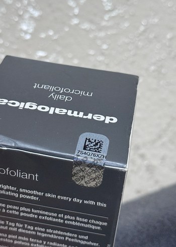 Dermalogica Daily Microfoliant Aydınlatıcı Peeling - Görsel 6