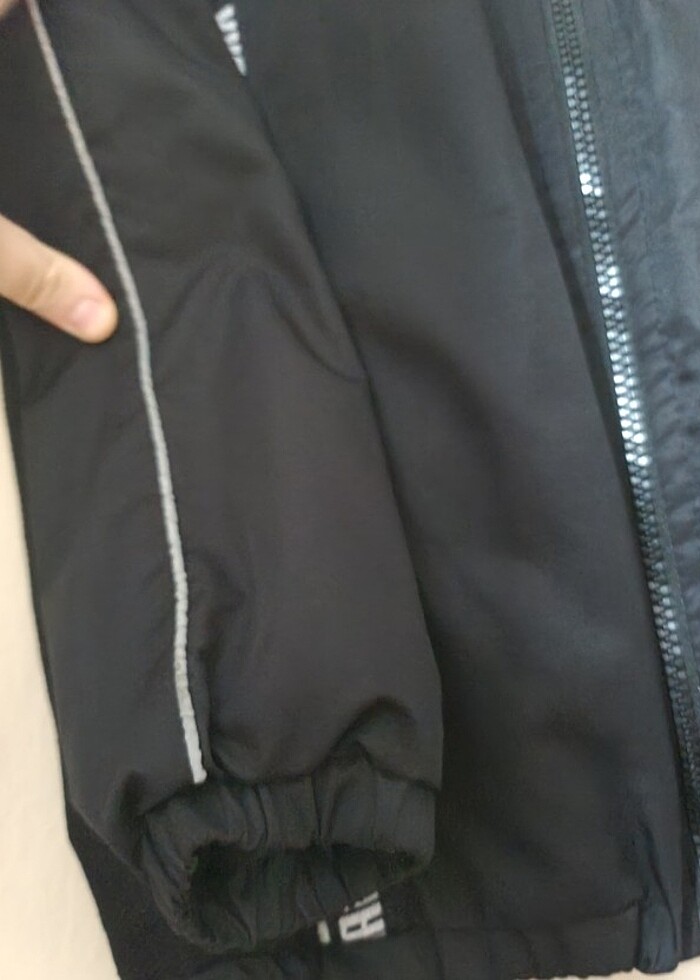 Erkek çocuk yağmurluk - Görsel 2