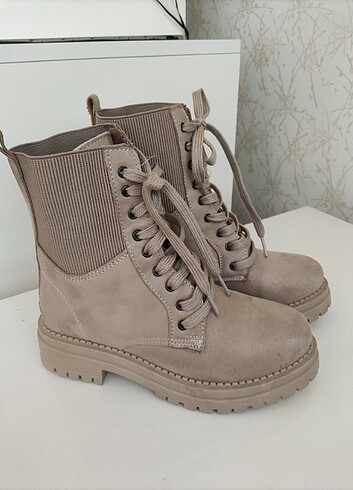 LC Waikiki Kadın Bot