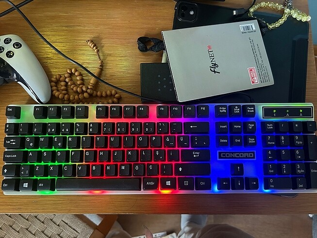 Beden Renk Concord combo gamer klavye ışıklı