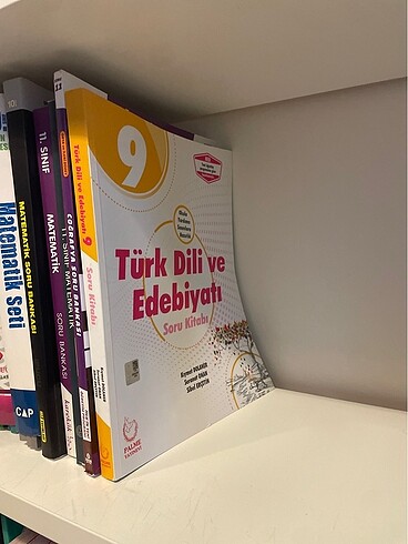 Palme yayınları 9. Sınıf edebiyat soru bankası