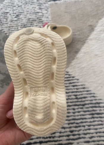 Kız bebek terlik - Görsel 3