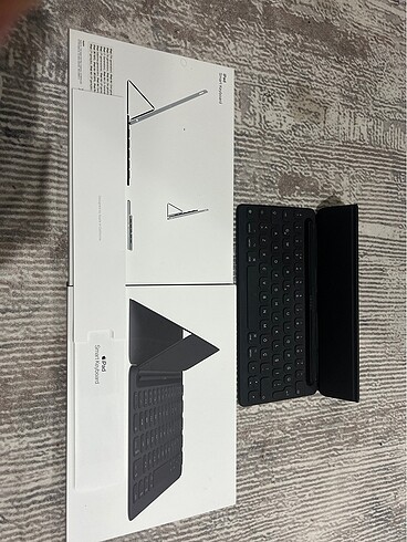 IPAD SMART KEYBOARD 10.5