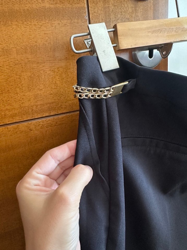 Düğmeli Siyah Kadın Kumaş Pantolon - Görsel 3