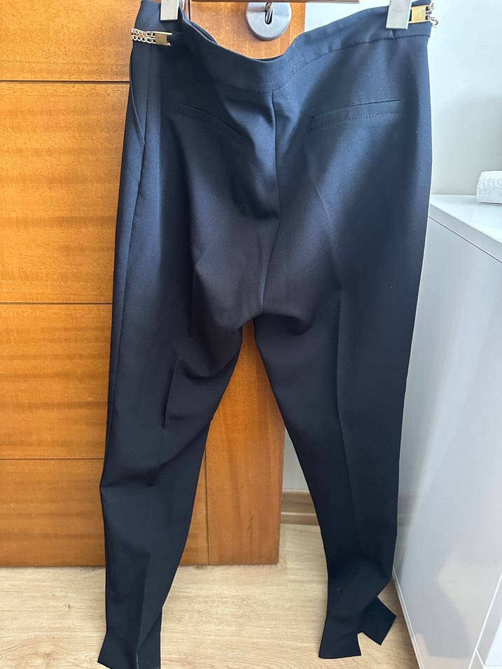 Düğmeli Siyah Kadın Kumaş Pantolon - Görsel 2